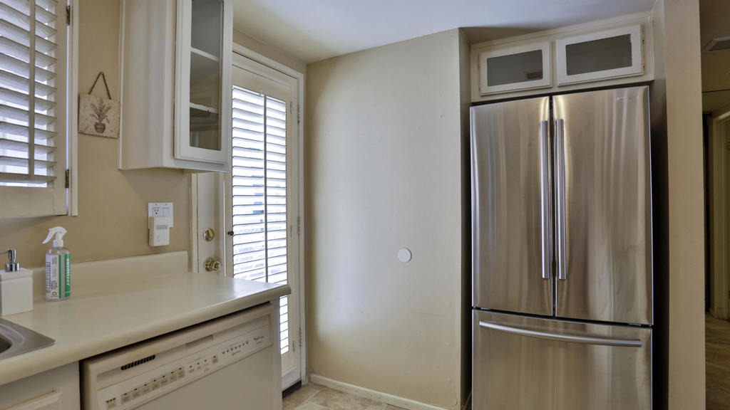 34073 Emily Way - Photo 17