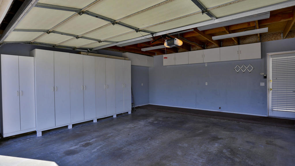 34073 Emily Way - Photo 39