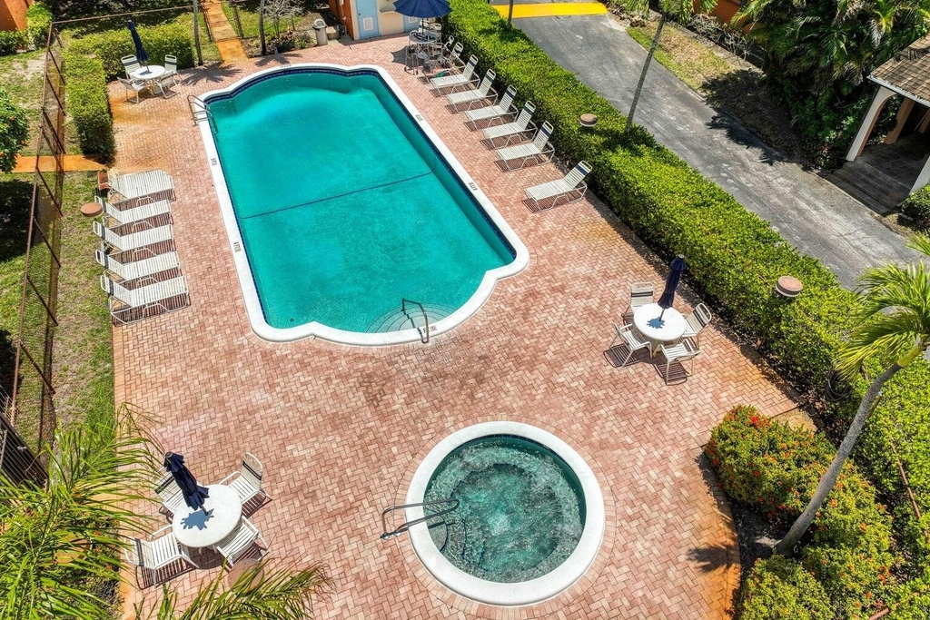 50 Se 12th Street - Photo 14