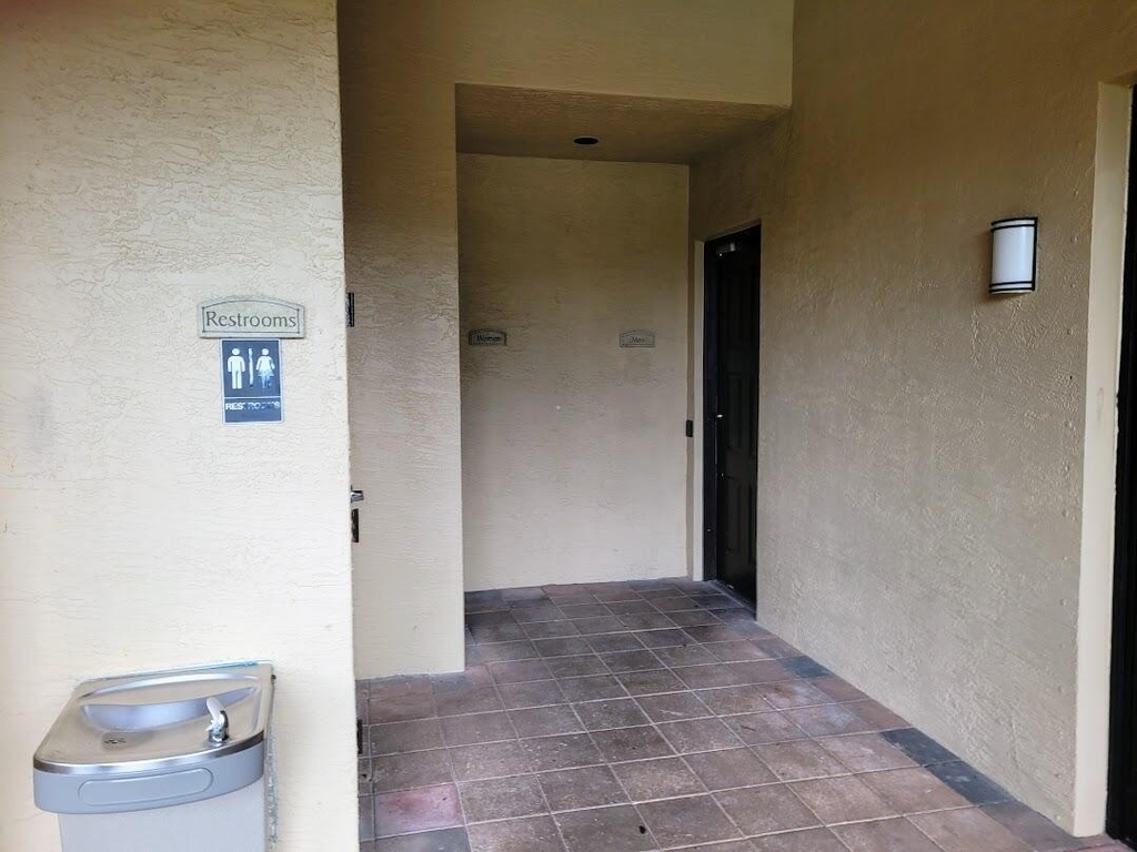 4197 N Haverhill Road - Photo 29