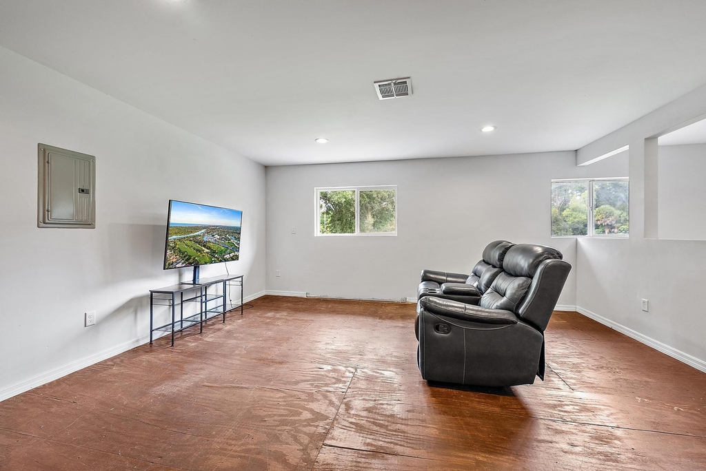 14339 Collecting Canal Road - Photo 47