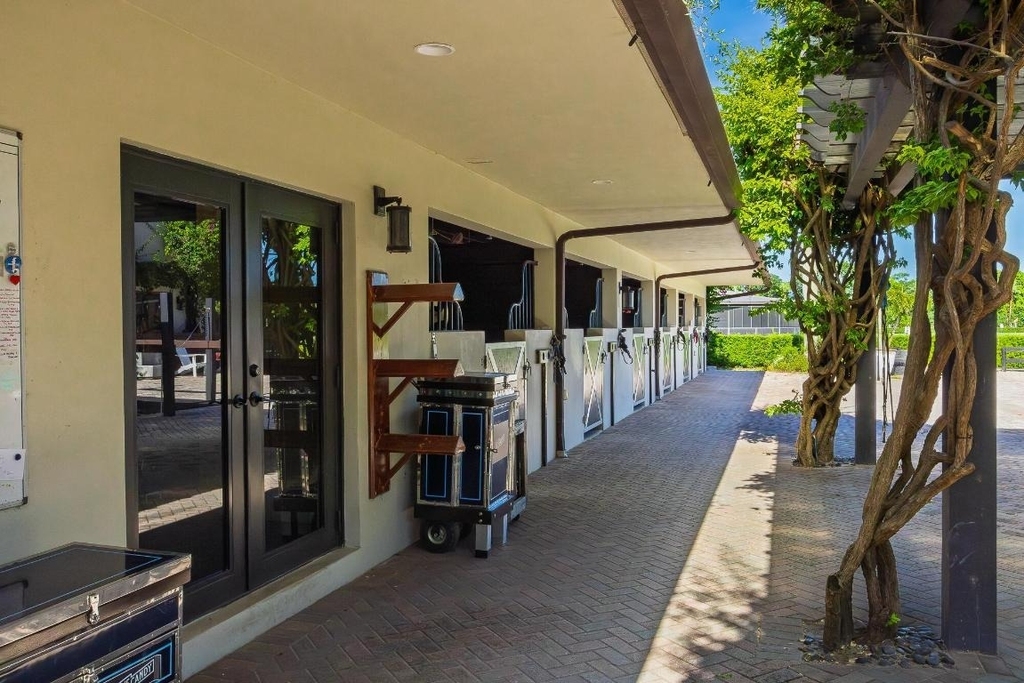 5420 Las Palmas Avenue - Photo 39