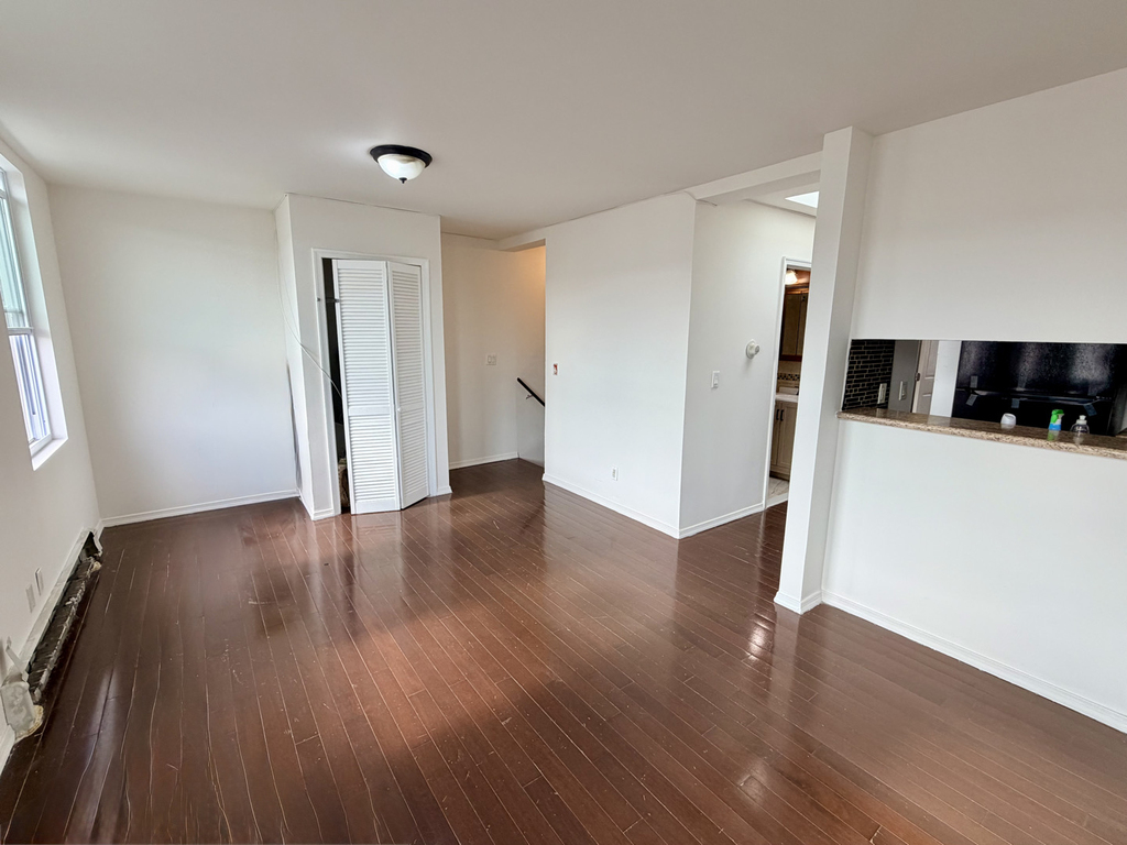 1227 Bryant Avenue - Photo 1