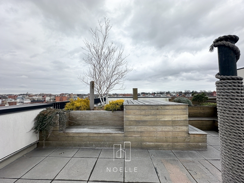 635 4th Avenue - Photo 16