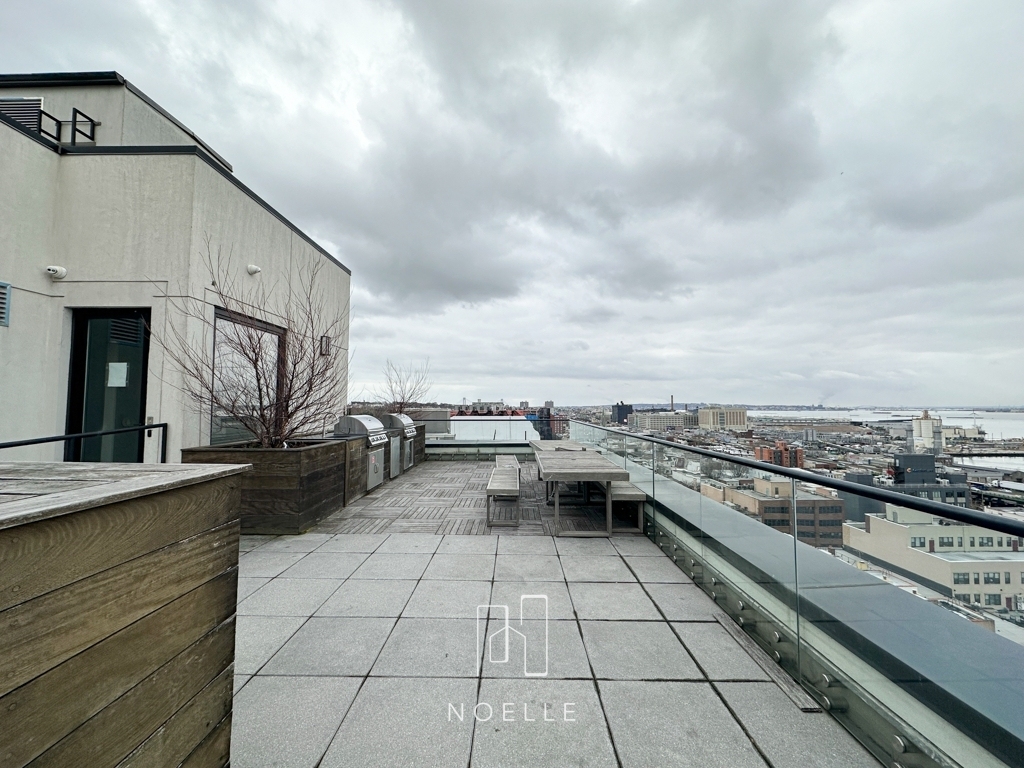 635 4th Avenue - Photo 17