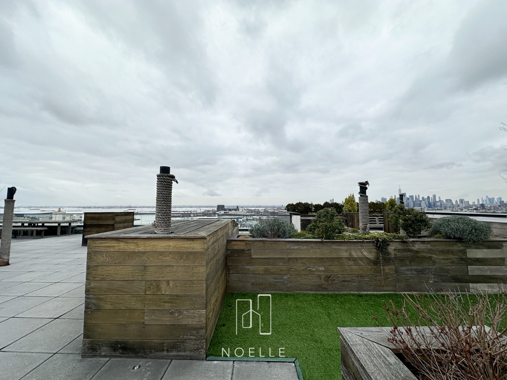 635 4th Avenue - Photo 14