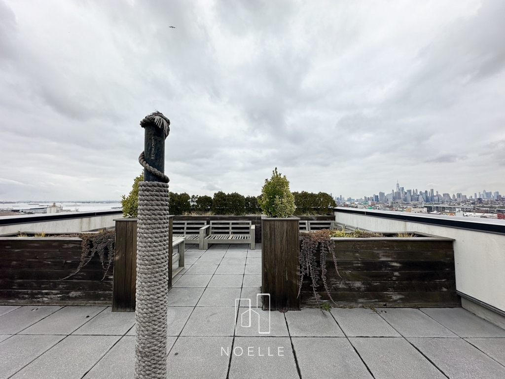 635 4th Avenue - Photo 15