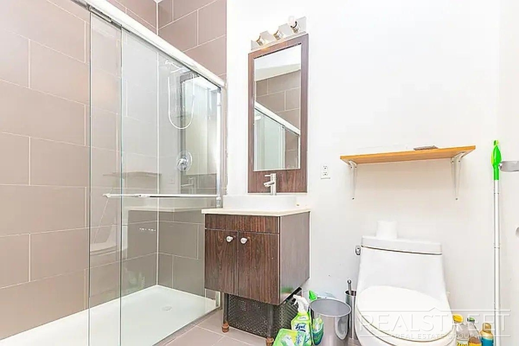 184 Noll Street - Photo 10