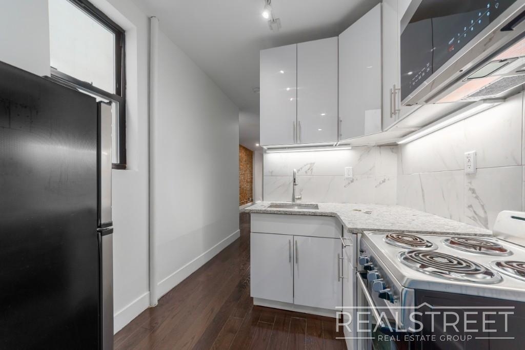 471 Chauncey Street - Photo 1