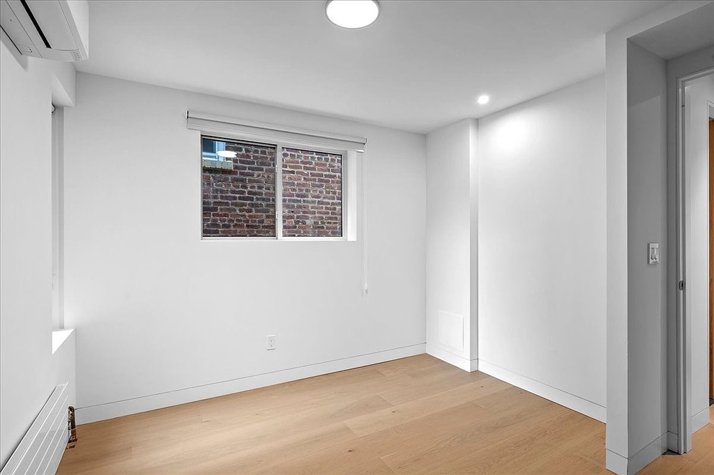 East 240th Street - Photo 7
