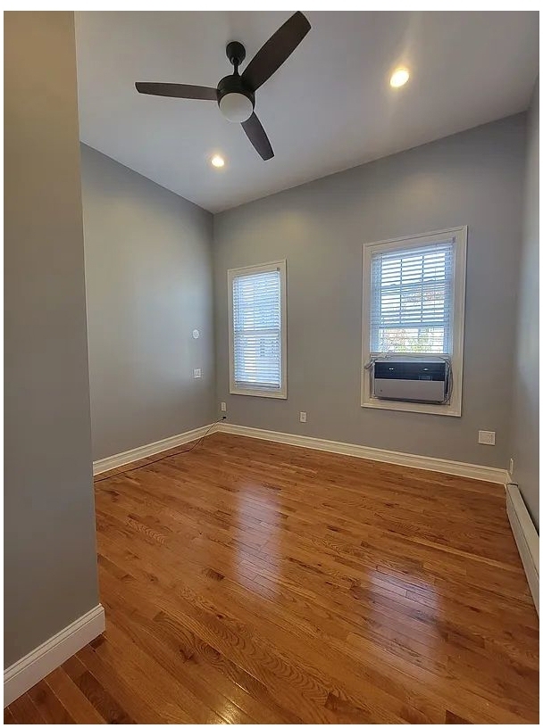 1862 Grove St - Photo 11