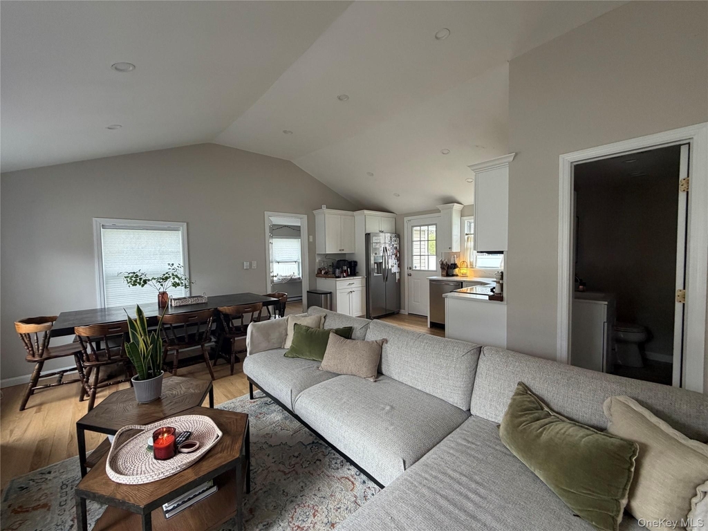 8 Castle Street - Photo 5