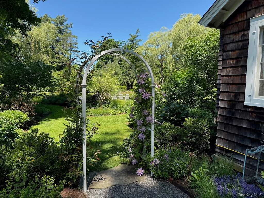 20 Taintor Way - Photo 19