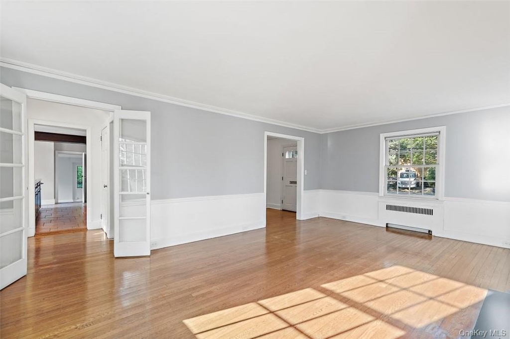 246 Mamaroneck Road - Photo 4