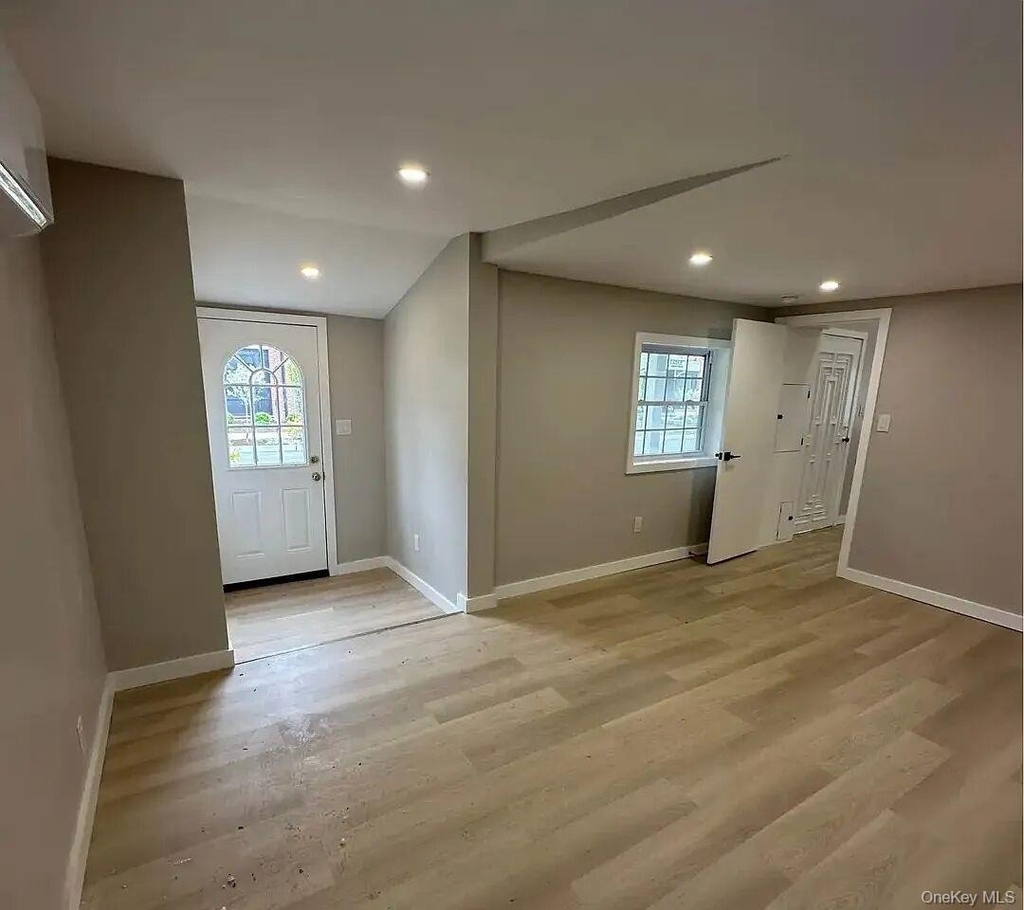 18 Forester Llc - Photo 15