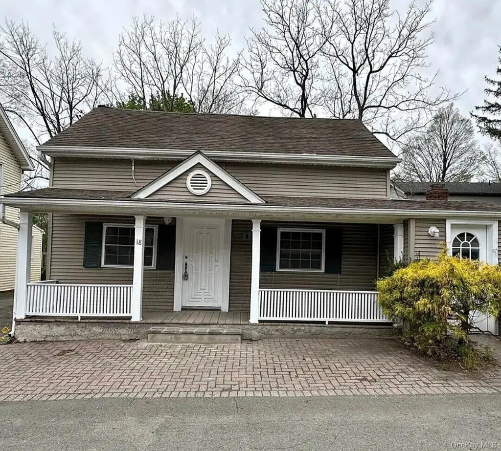 18 Forester Llc - Photo 1