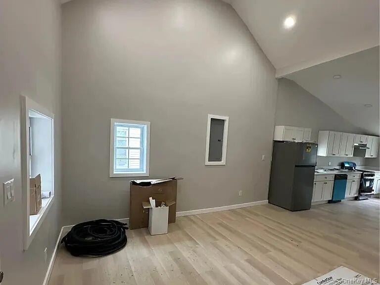 18 Forester Llc - Photo 5