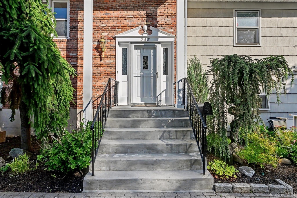 568 Manville Road - Photo 1