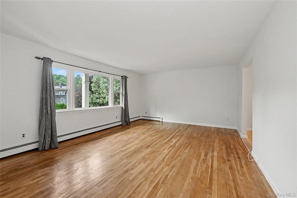 568 Manville Road - Photo 3