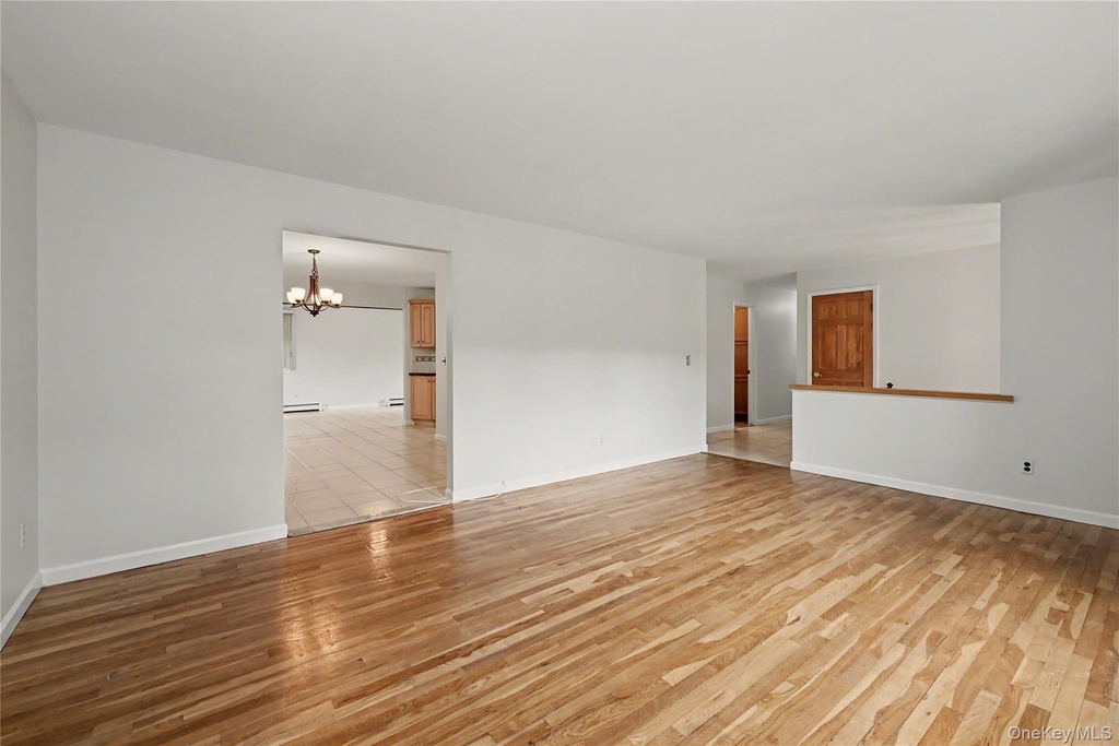 568 Manville Road - Photo 5