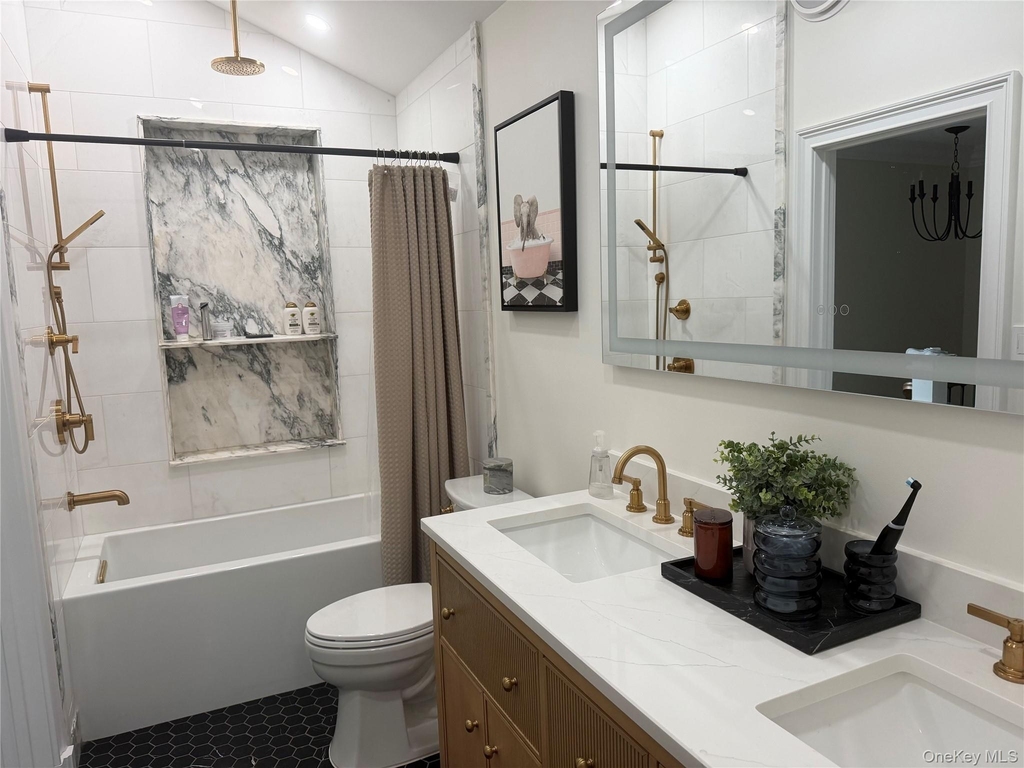 18 Amalia Lane - Photo 6