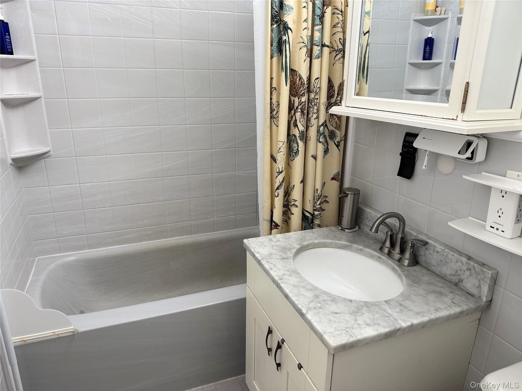 175 Maple Avenue - Photo 6