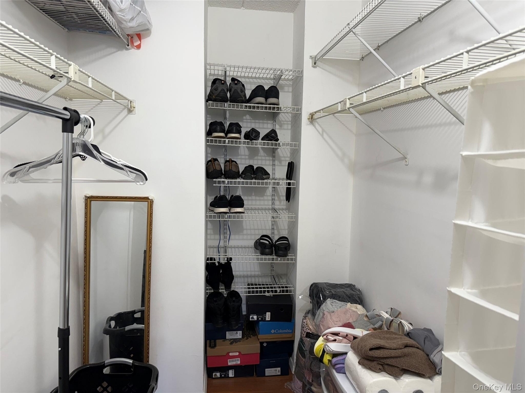 175 Maple Avenue - Photo 5