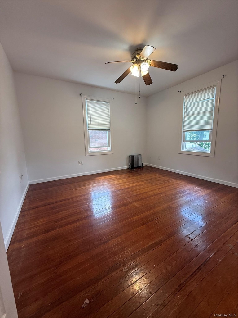 13746 Bedell Street - Photo 2