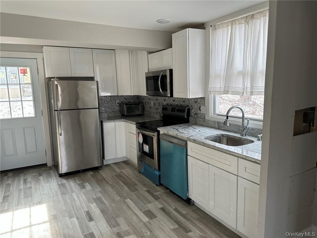 2 Hillside Road - Photo 1