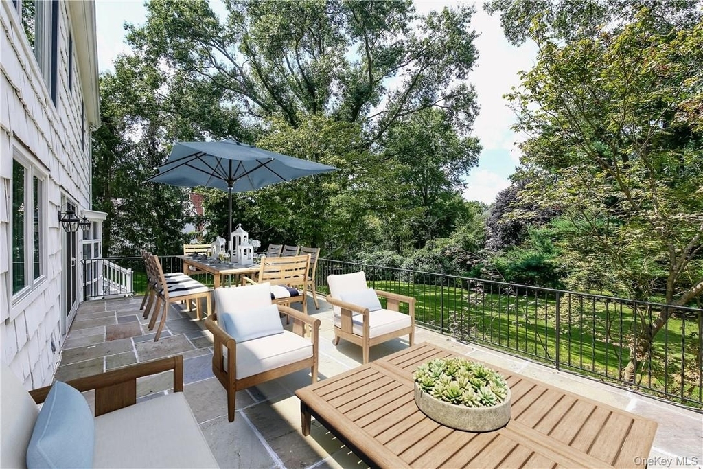60 Pleasant Ridge Road - Photo 19