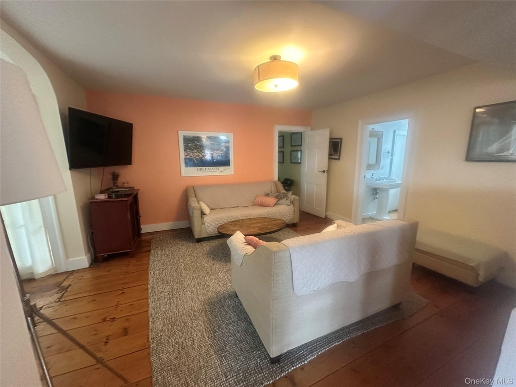 744 Main Street - Photo 13