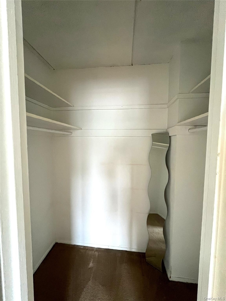 35 Park Avenue - Photo 17
