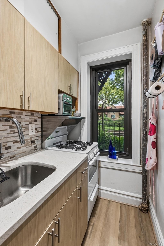 76-66 Austin Street - Photo 5