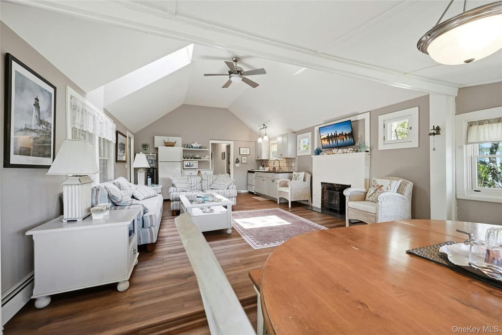 1185 Fleetwood Road - Photo 15