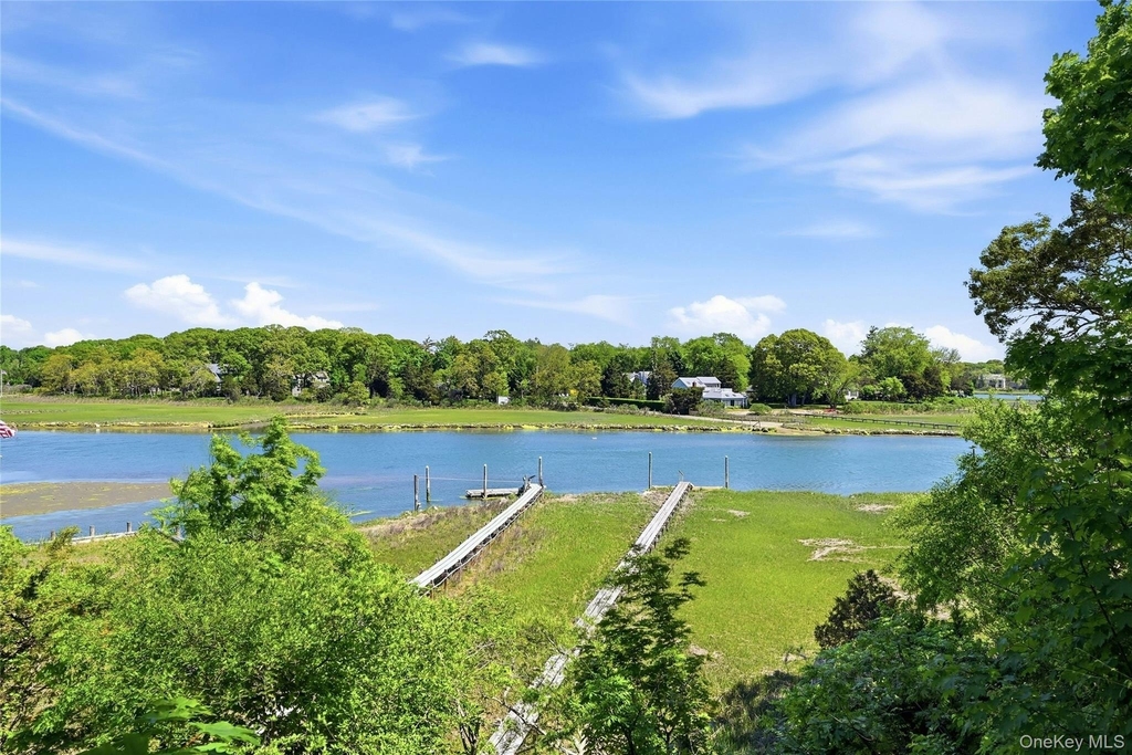 1185 Fleetwood Road - Photo 17