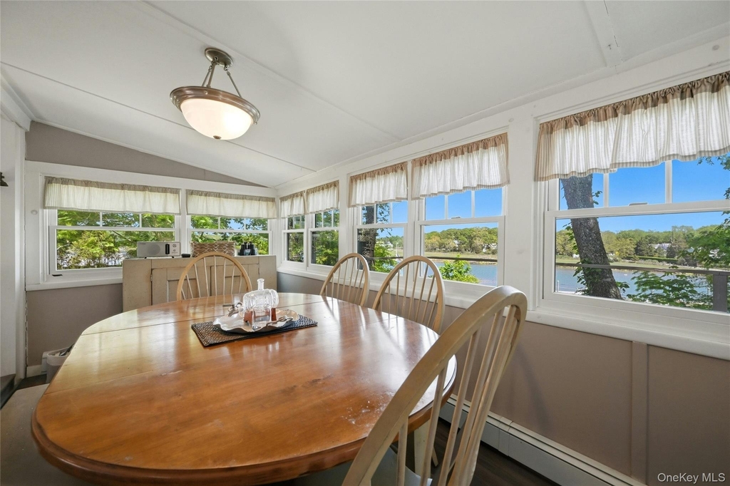 1185 Fleetwood Road - Photo 14
