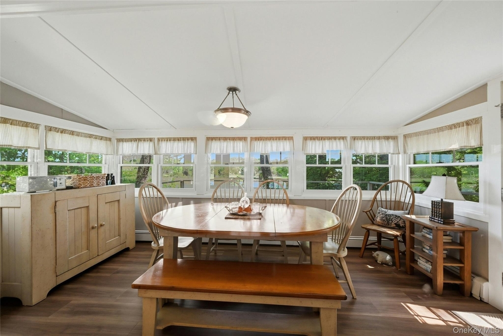 1185 Fleetwood Road - Photo 8