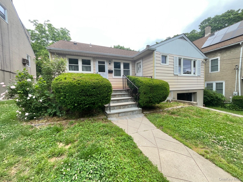 9 Ferndale Place - Photo 0