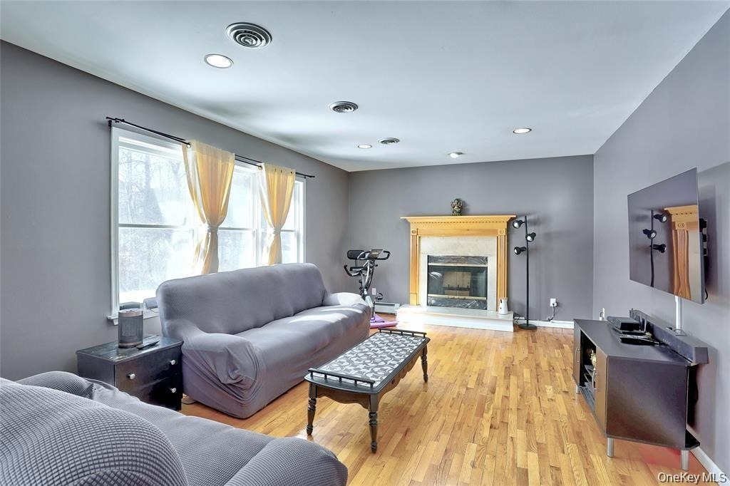 27 Red Schoolhouse Road - Photo 18