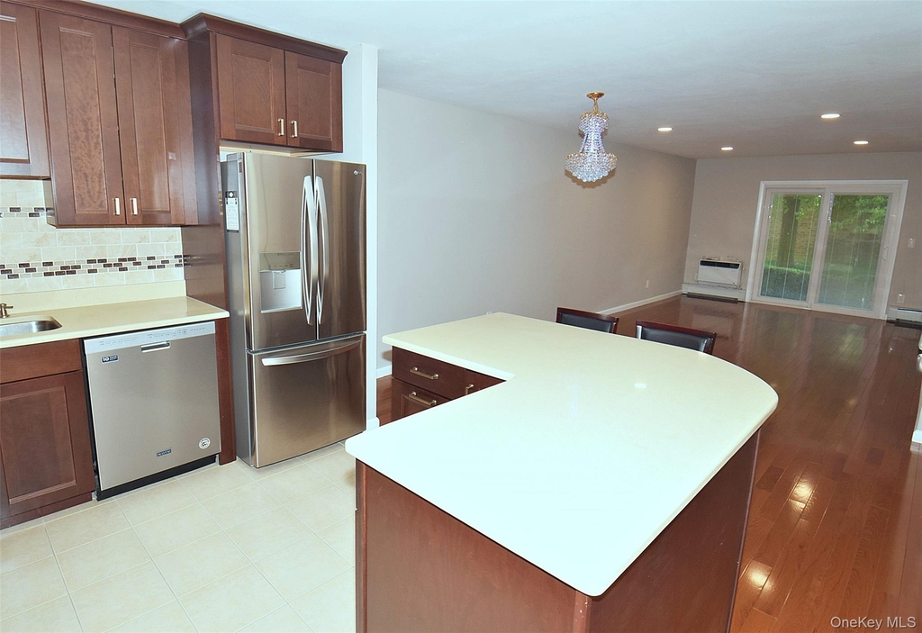 20804 Robert Road - Photo 2