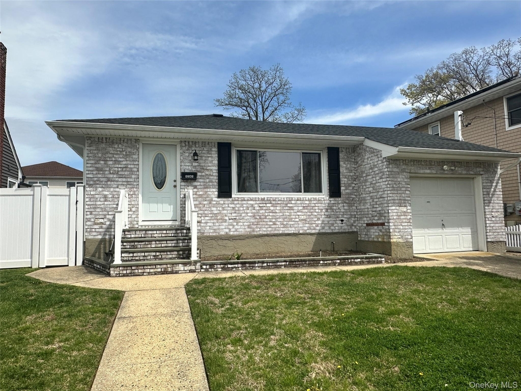 1741 Warren Place - Photo 0