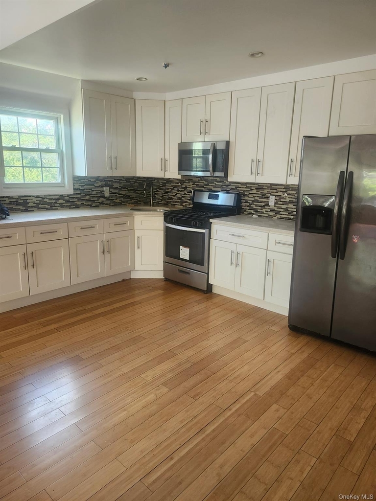 14654 106th Avenue - Photo 3