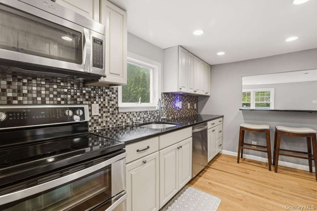 5 Adair Road - Photo 4