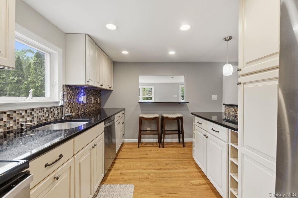 5 Adair Road - Photo 3