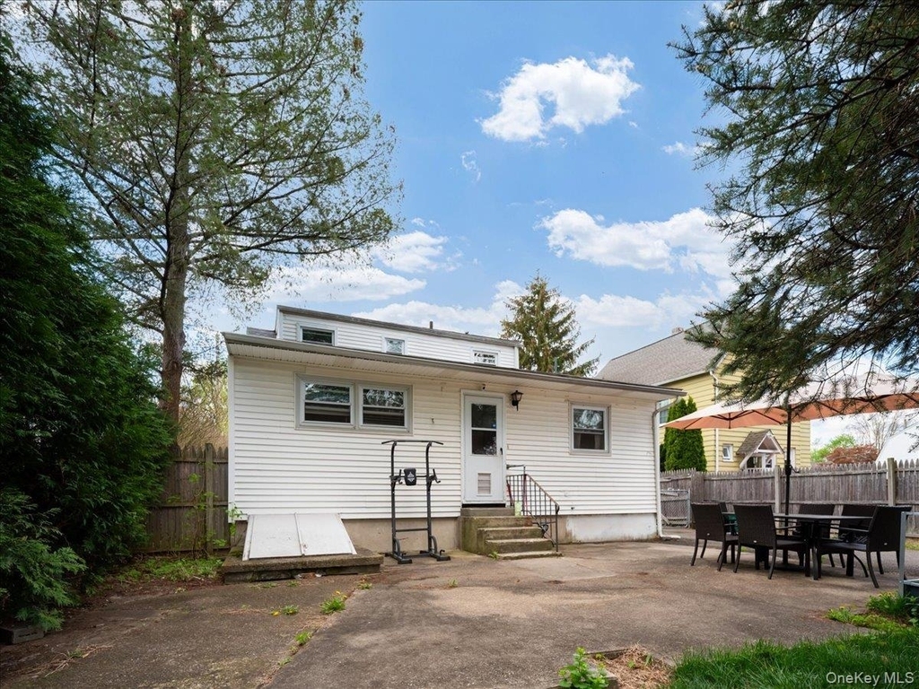 16 W Maltbie Avenue - Photo 21