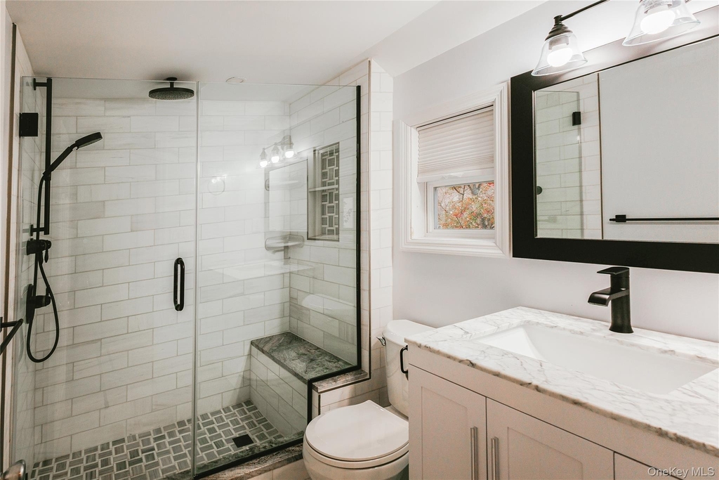 17 Mott Street - Photo 21