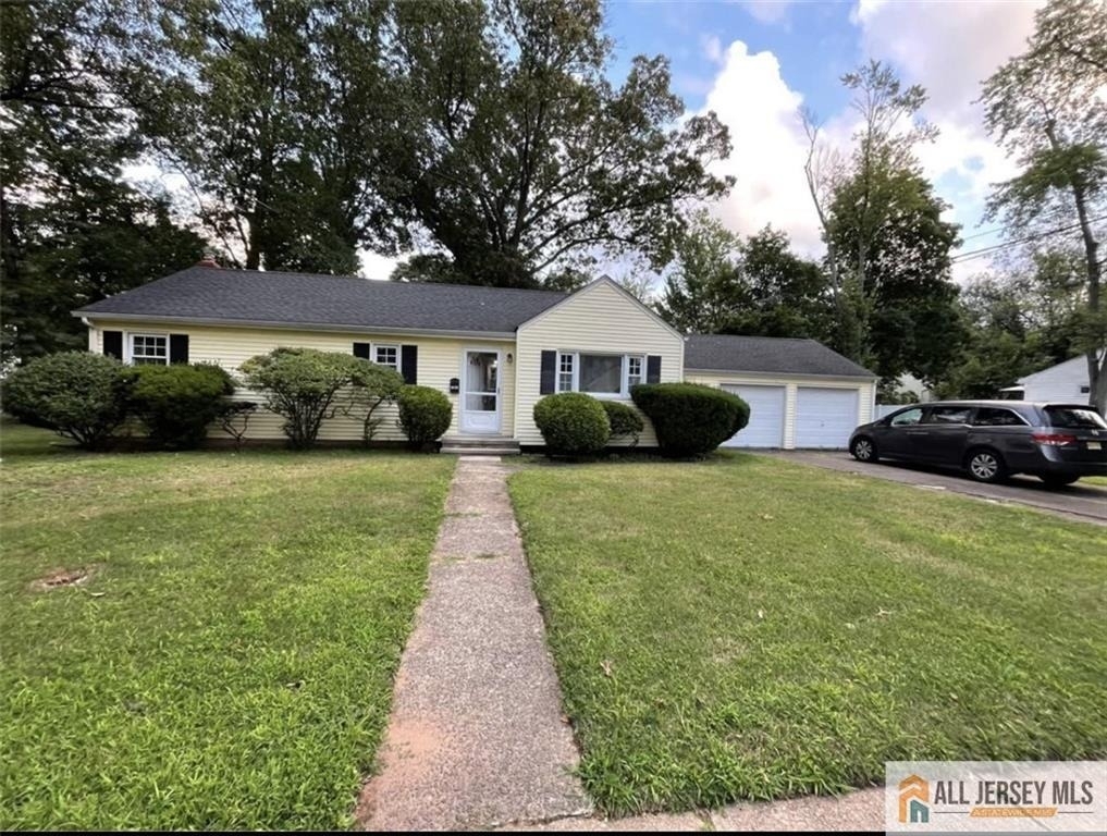 1601 W 7th Street - Photo 0