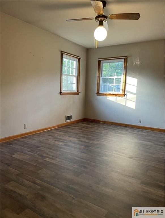 1601 W 7th Street - Photo 7