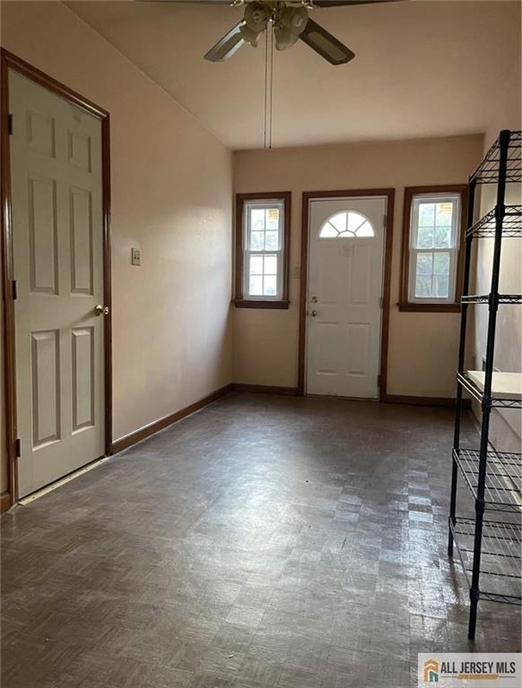 1601 W 7th Street - Photo 11