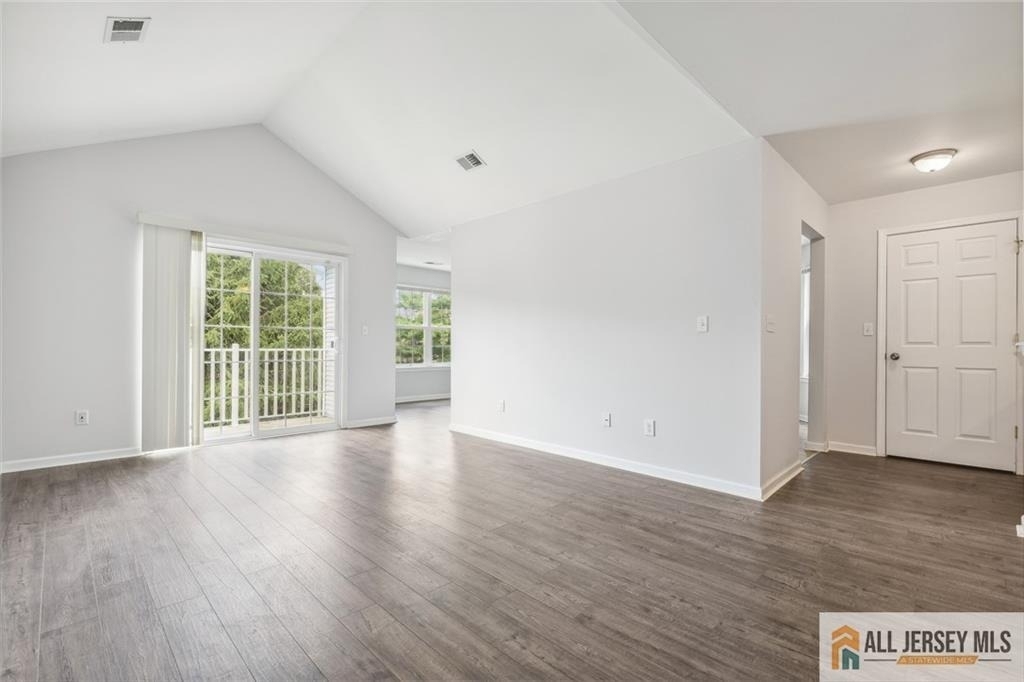 2602 Cypress Lane - Photo 5